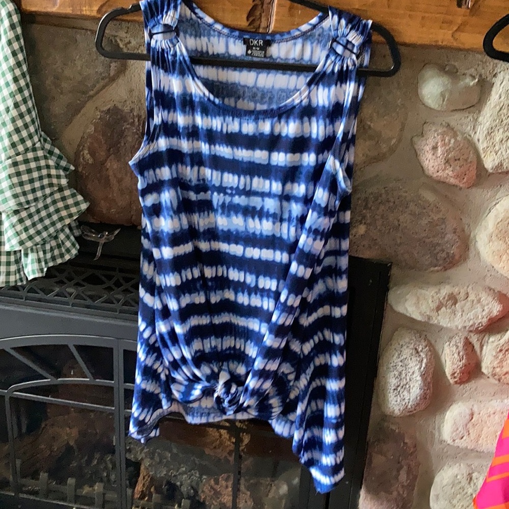 DKR women’s top